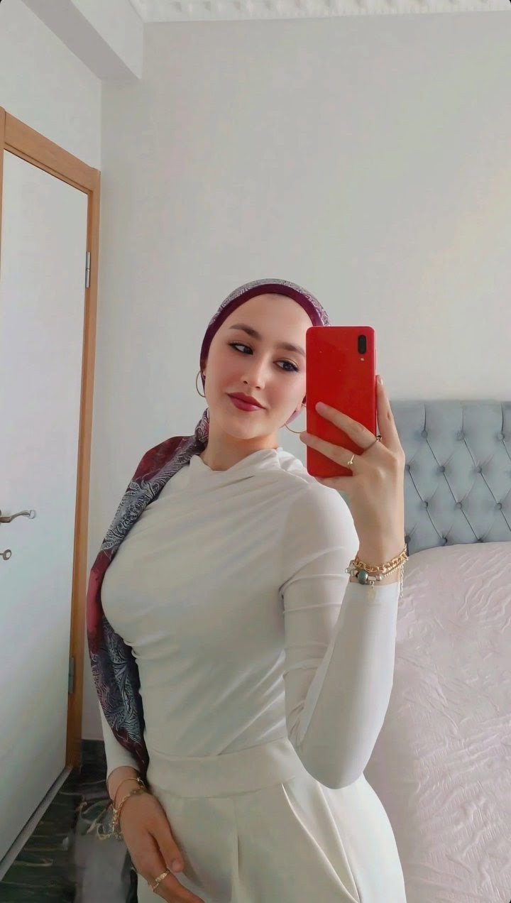 Aşağıkuyucak Sevgi Dolu Bayan Escort Bayan Berkay